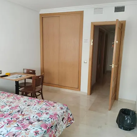 Holiday Centre Deluxe Homestay