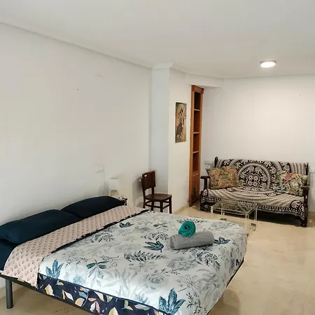 Homestay Holiday Centre Deluxe *