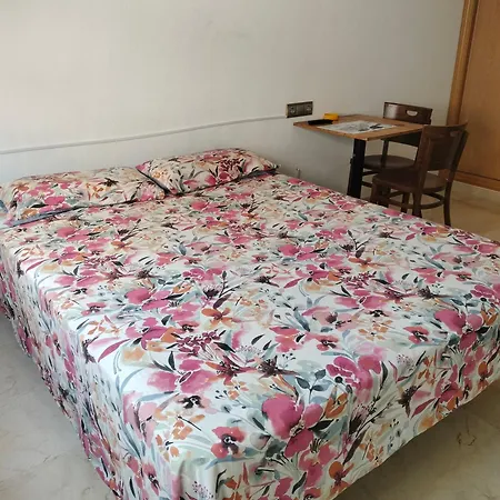 Holiday Centre Deluxe Ubytování v soukromí Alicante